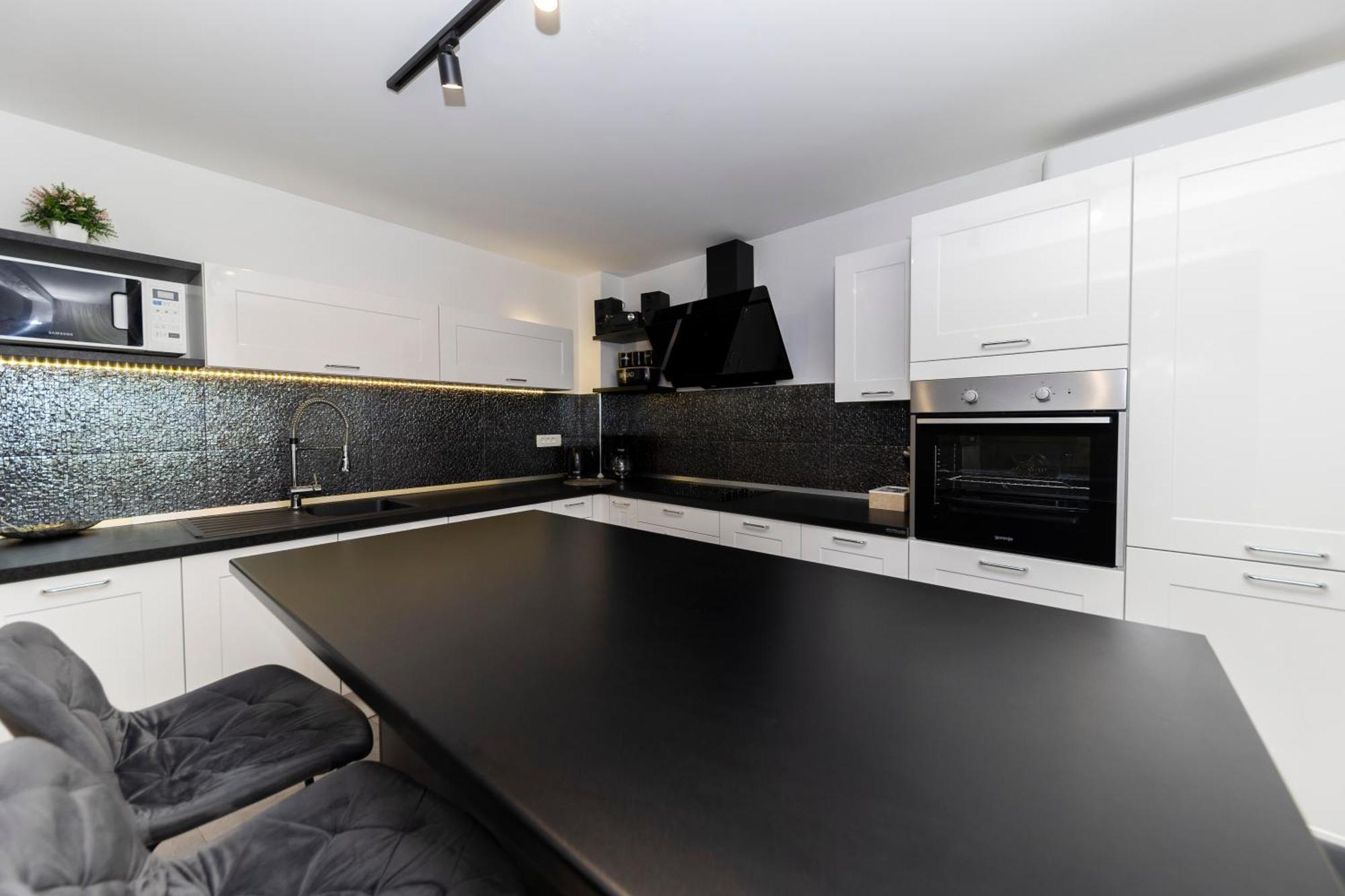 Nikky 2Br Apt. In Old Town Centre Zadar Exterior photo