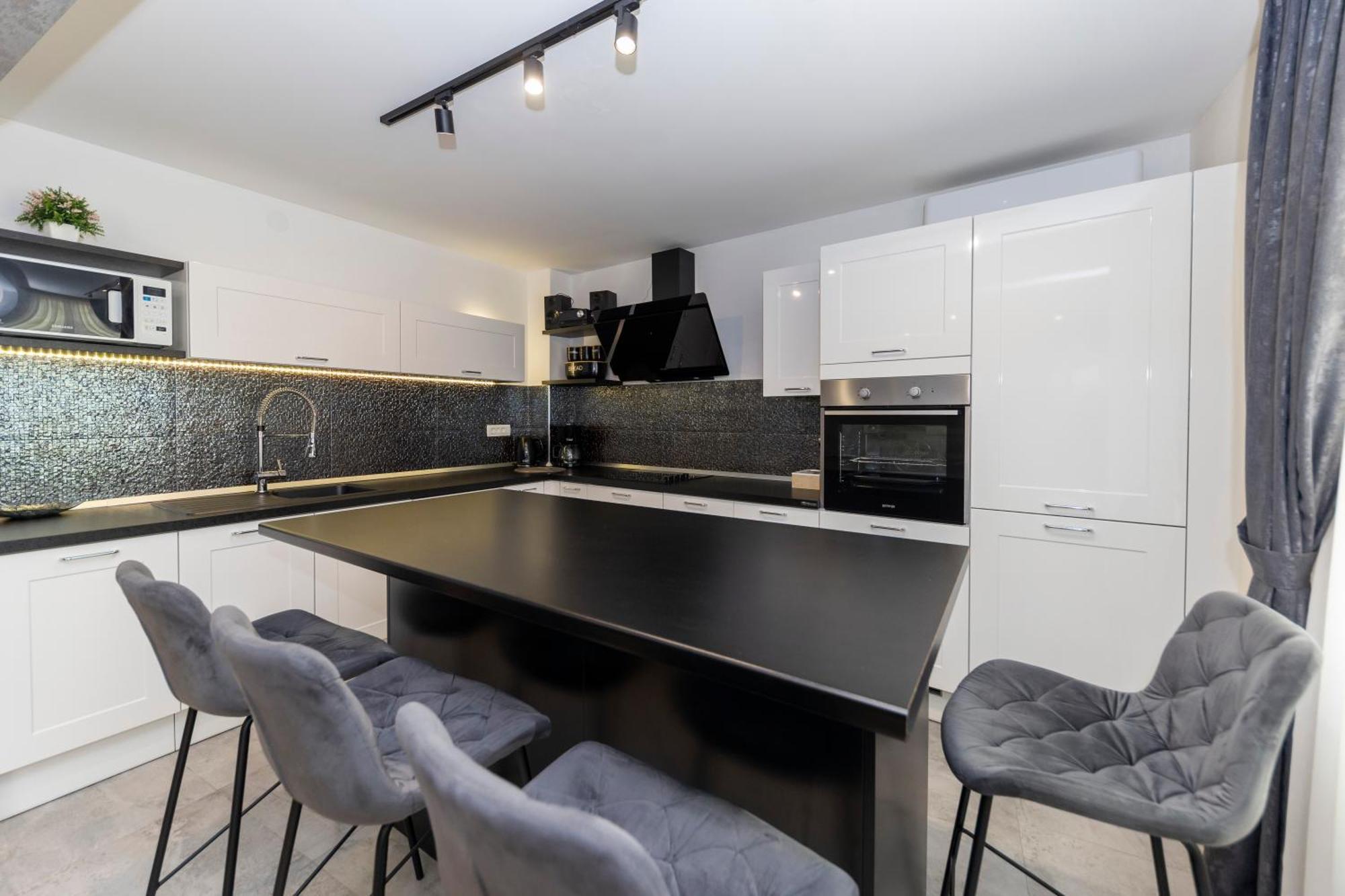Nikky 2Br Apt. In Old Town Centre Zadar Exterior photo