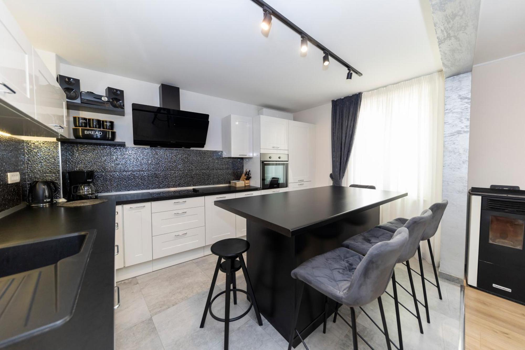 Nikky 2Br Apt. In Old Town Centre Zadar Exterior photo